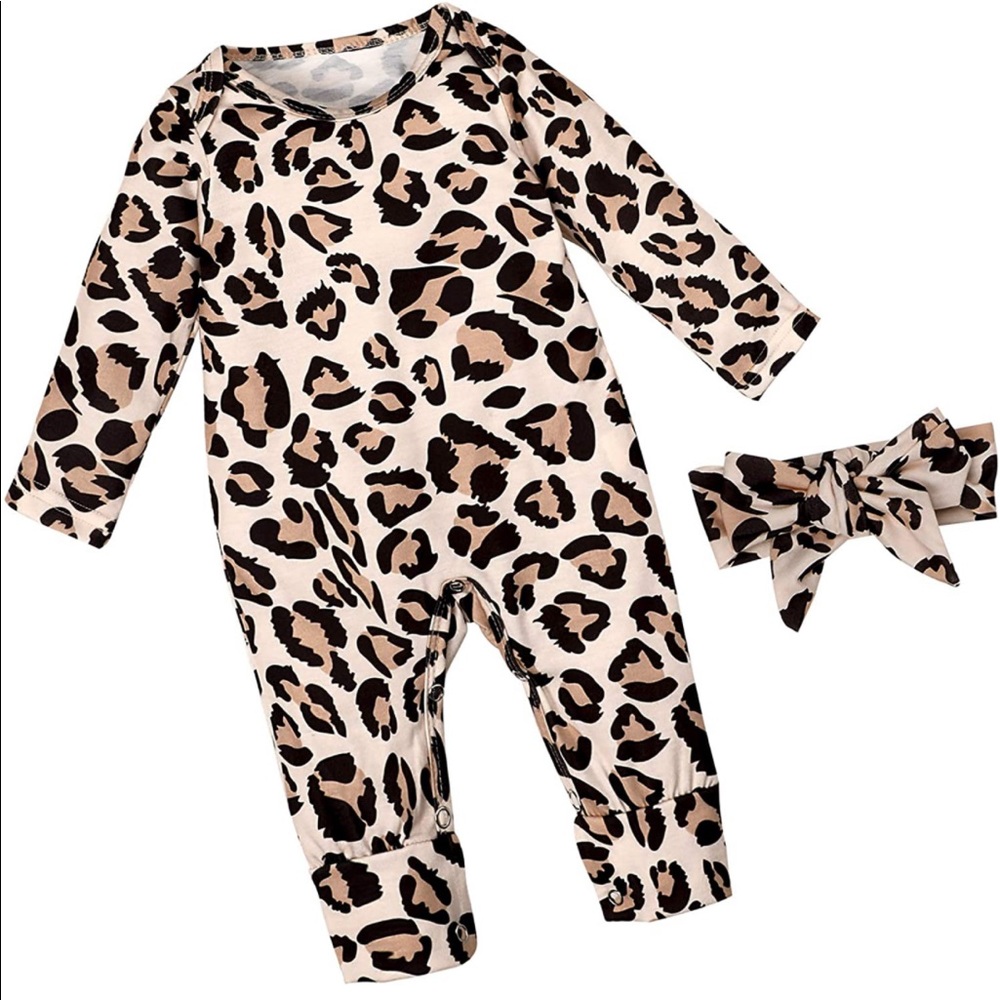 2 one pieces & 2 bows in 3-6month & 6-9 nib